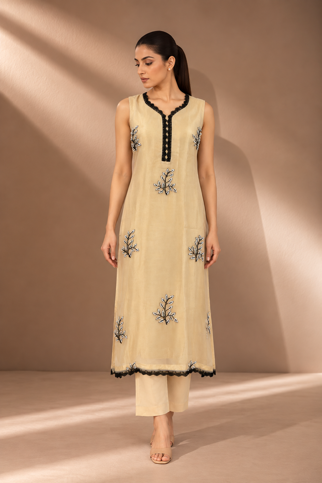 IVORY NOIR ORGANZA KURTA SET