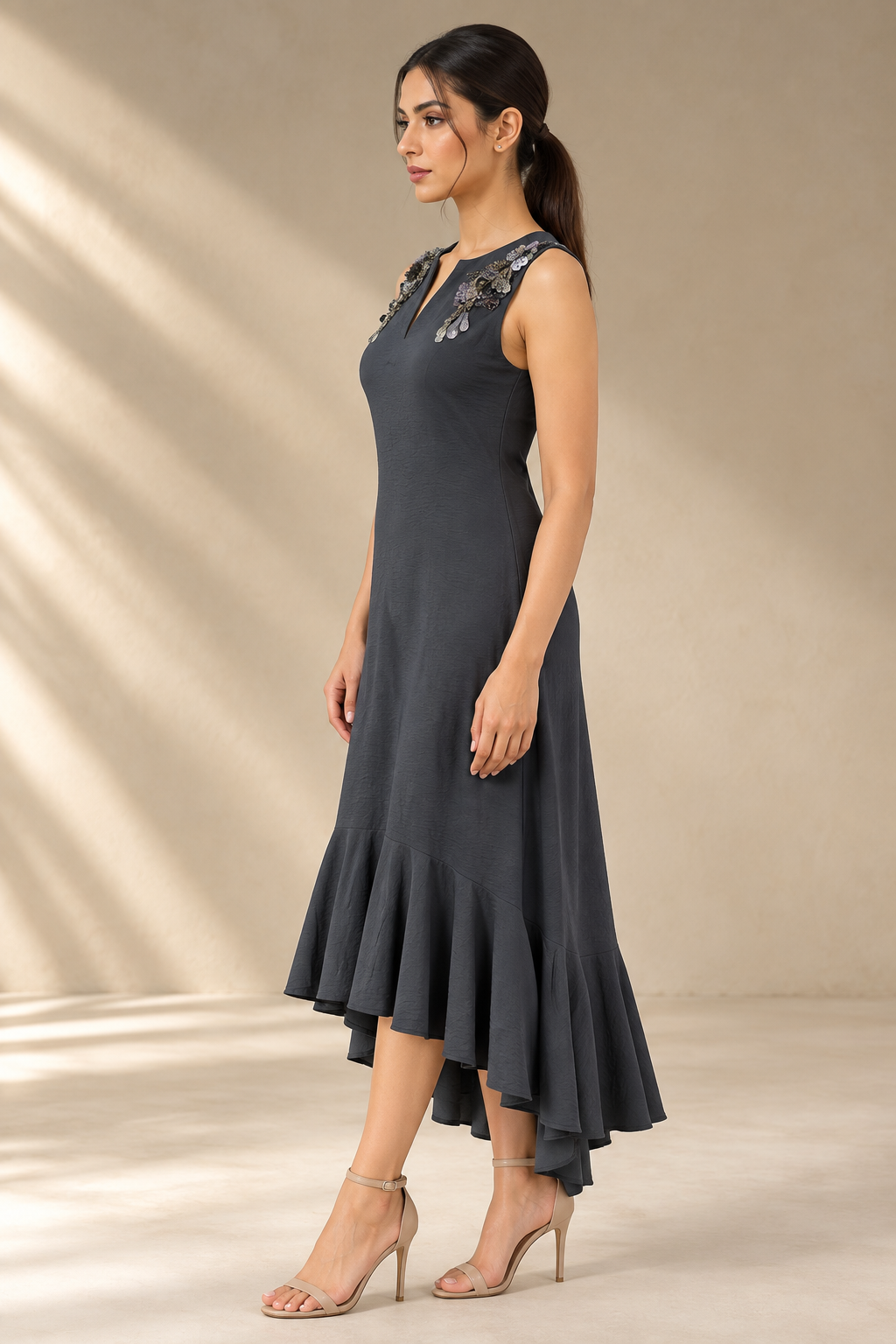 CHARCOAL GREY FLORAL EMBROIDERED FLARED DRESS