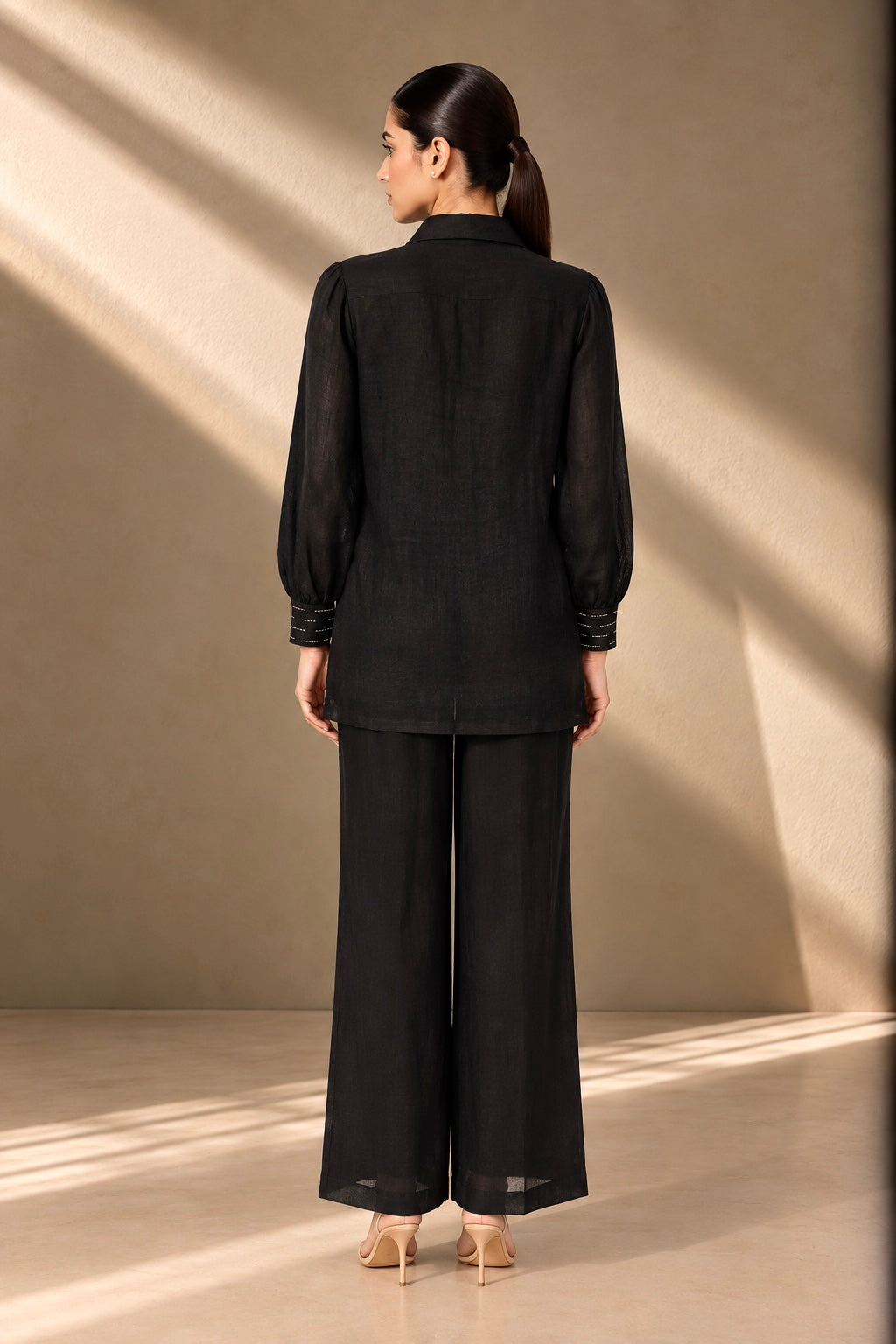 BLACK LINEN APPLIQUE CO-ORD SET