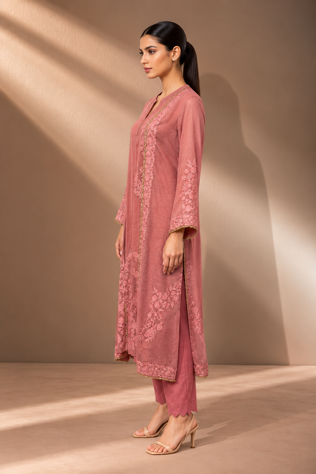 SHIMMER CHANDERI KURTA SET WITH ATTACHED DUPATTA
