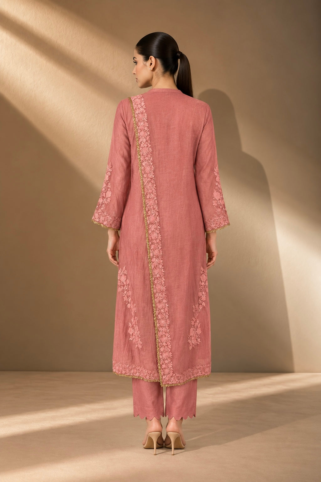 SHIMMER CHANDERI KURTA SET WITH ATTACHED DUPATTA