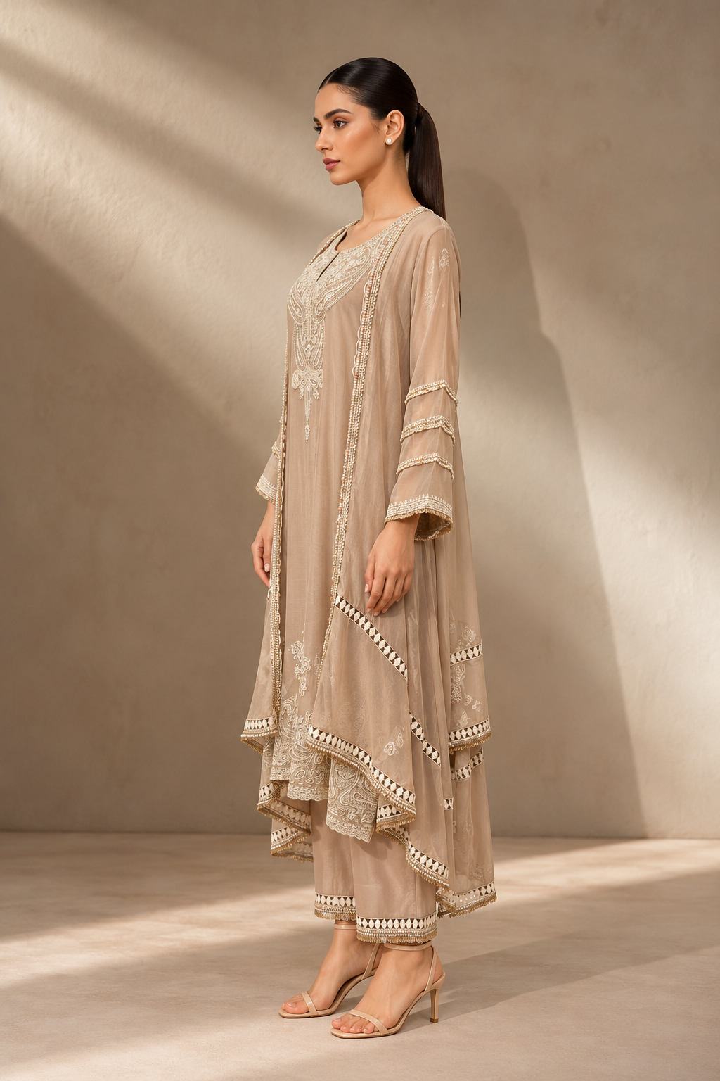 EMBROIDERED MUL CHANDERI KURTA SET WITH